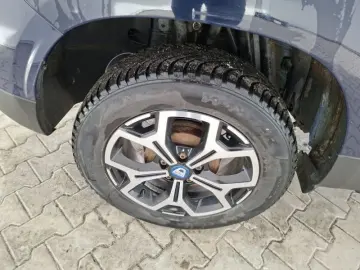 DACIA DUSTER 1.5 Blue dCi 115CP BlueLine 4WD