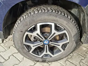 DACIA DUSTER 1.5 Blue dCi 115CP BlueLine 4WD