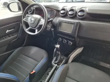 DACIA DUSTER 1.5 Blue dCi 115CP BlueLine 4WD