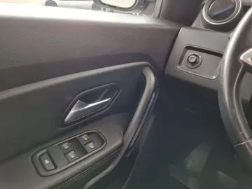 DACIA DUSTER 1.5 Blue dCi 115CP BlueLine 4WD