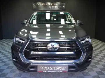 TOYOTA HILUX 2.4D DC AT EXECUTIVE
