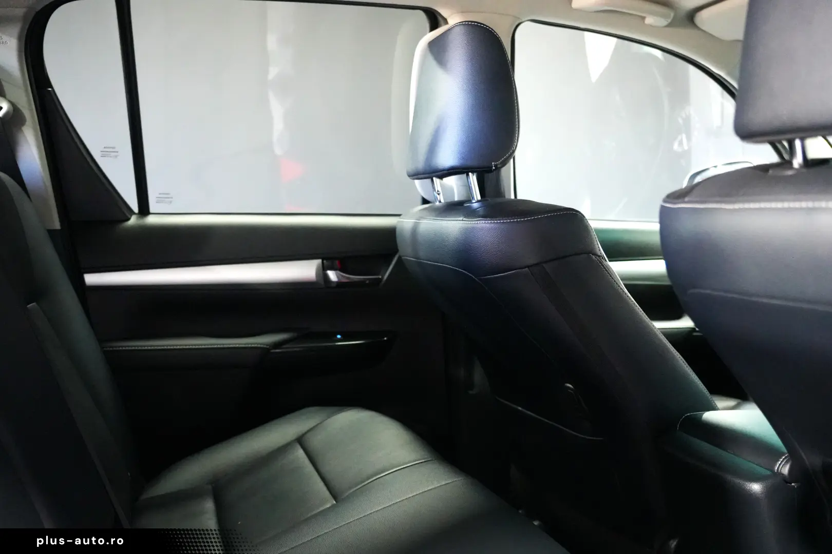 TOYOTA HILUX 2.4D DC AT EXECUTIVE