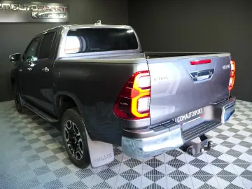TOYOTA HILUX 2.4D DC AT EXECUTIVE