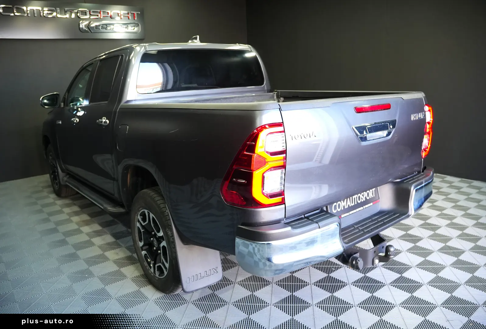 TOYOTA HILUX 2.4D DC AT EXECUTIVE