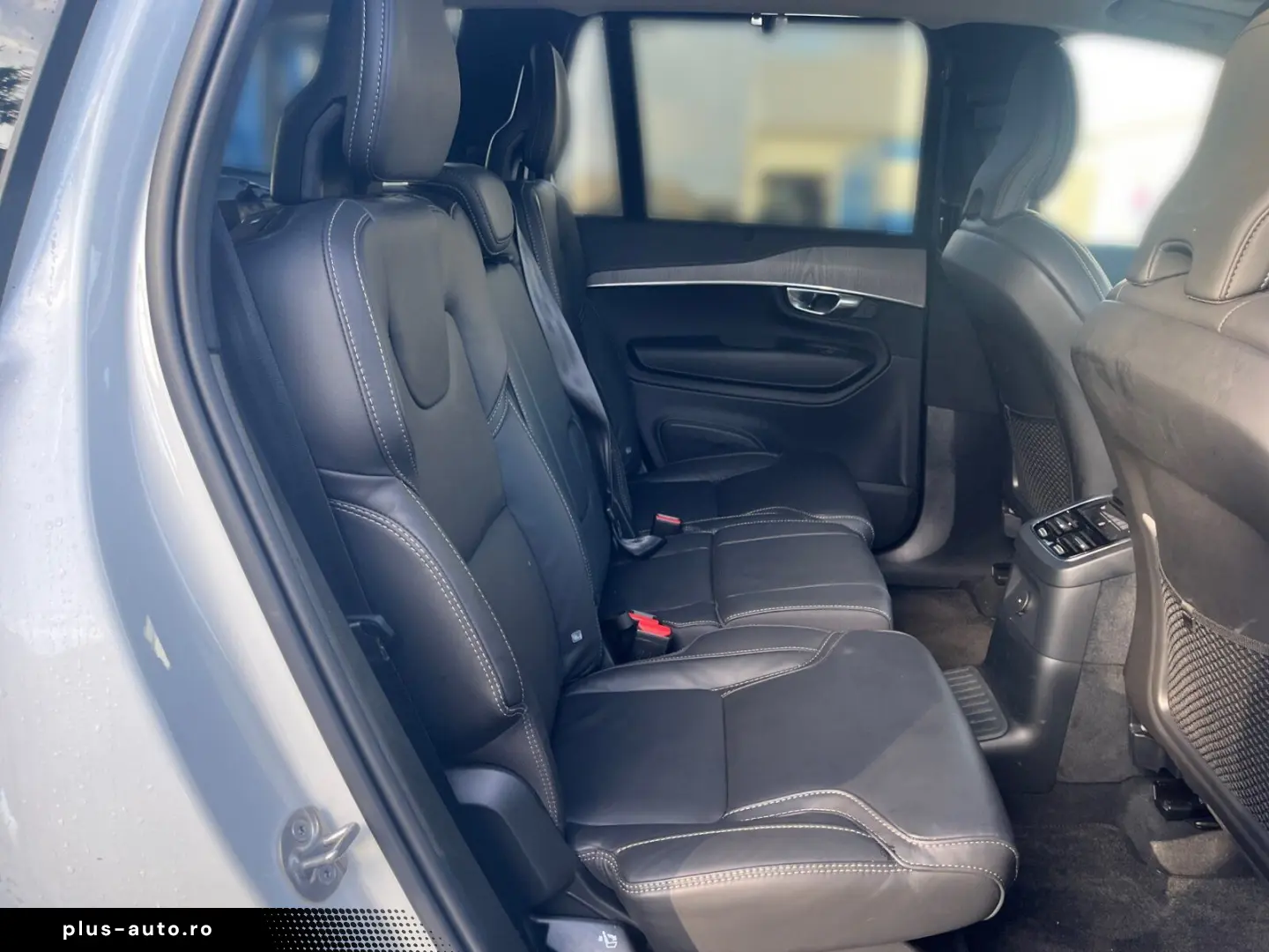 VOLVO XC90 T8 AWD Ultra Dark 7-SITZER SCHIEBEDACH EL.