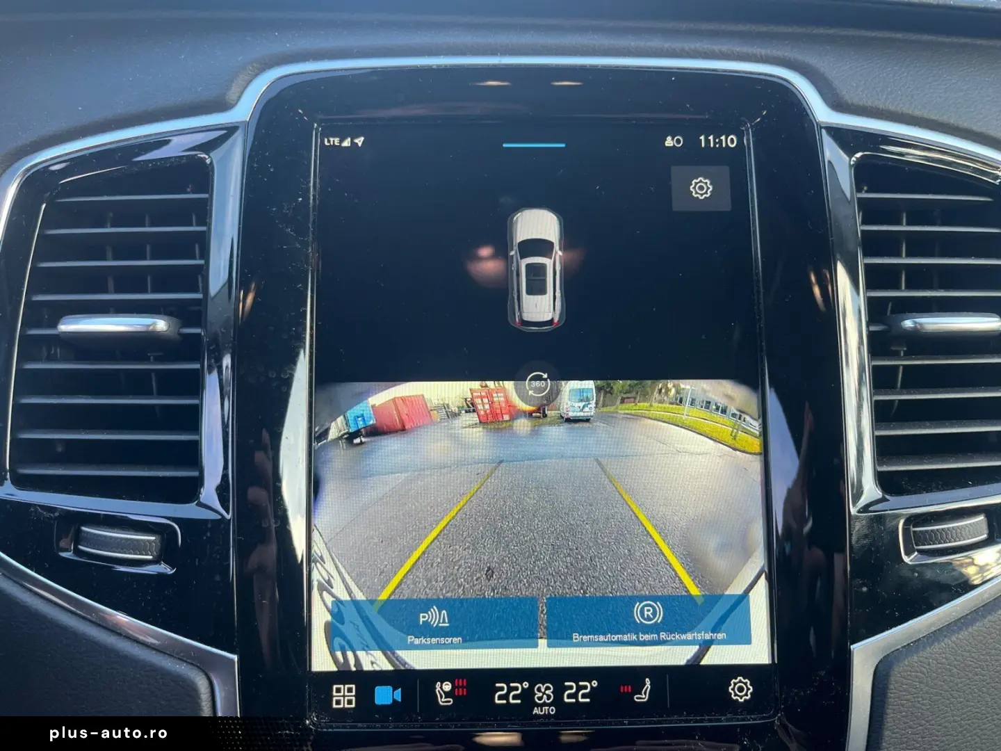 VOLVO XC90 T8 AWD Ultra Dark 7-SITZER SCHIEBEDACH EL.