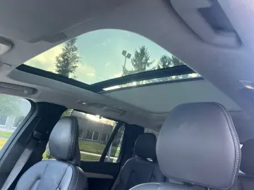 VOLVO XC90 T8 AWD Ultra Dark 7-SITZER SCHIEBEDACH EL.