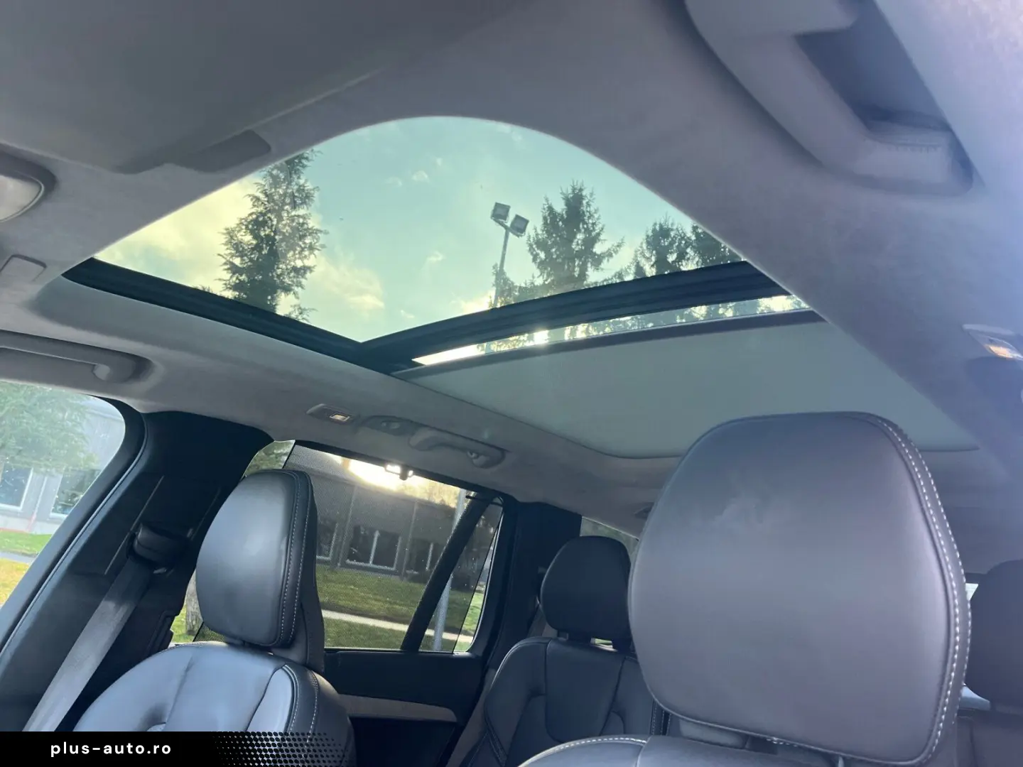 VOLVO XC90 T8 AWD Ultra Dark 7-SITZER SCHIEBEDACH EL.