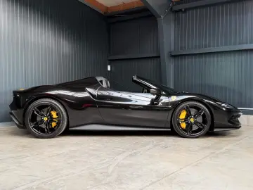 FERRARI 296 GTS   Nero Extracampione   Racing Seats