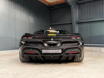 FERRARI 296 GTS   Nero Extracampione   Racing Seats