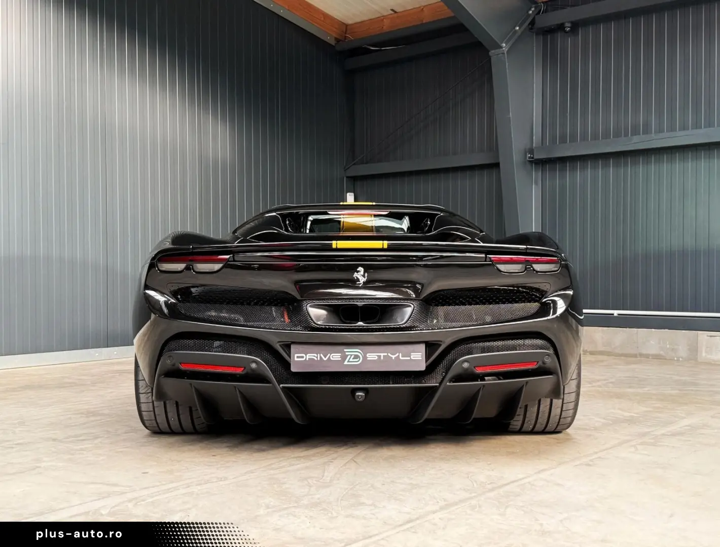 FERRARI 296 GTS   Nero Extracampione   Racing Seats