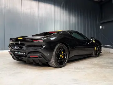 FERRARI 296 GTS   Nero Extracampione   Racing Seats