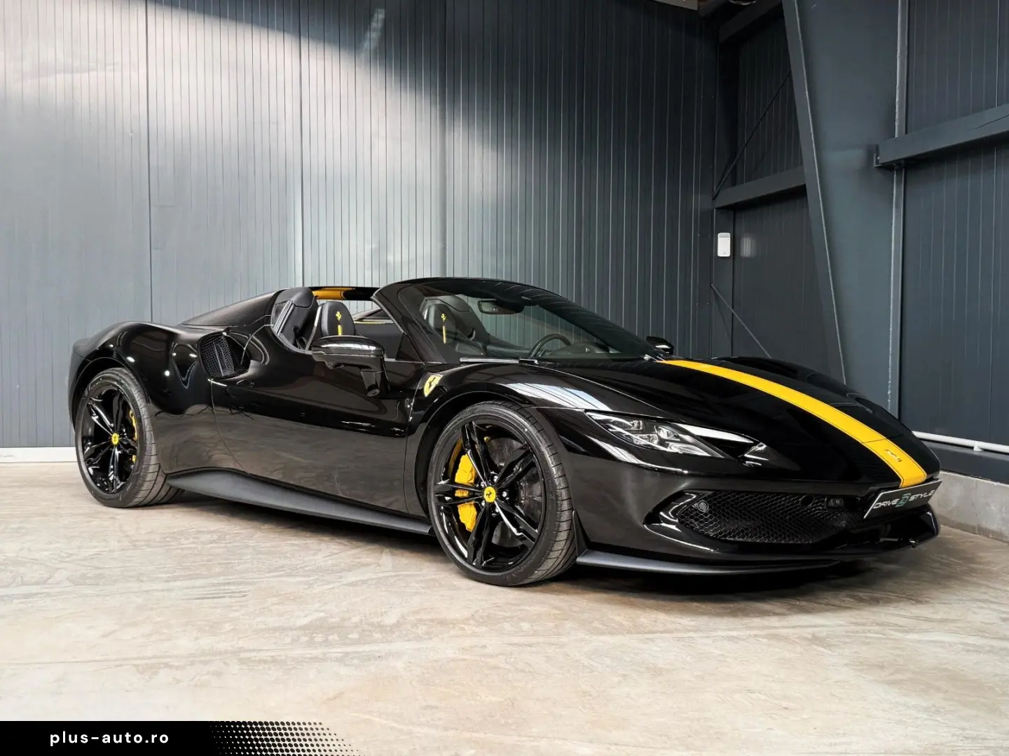 FERRARI 296 GTS   Nero Extracampione   Racing Seats