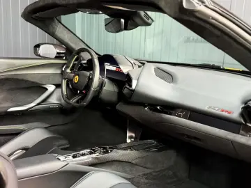 FERRARI 296 GTS   Nero Extracampione   Racing Seats