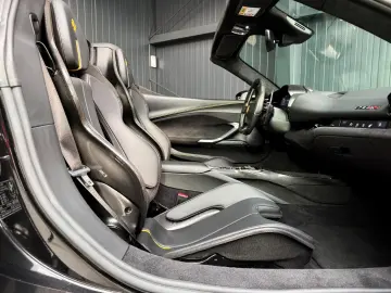 FERRARI 296 GTS   Nero Extracampione   Racing Seats