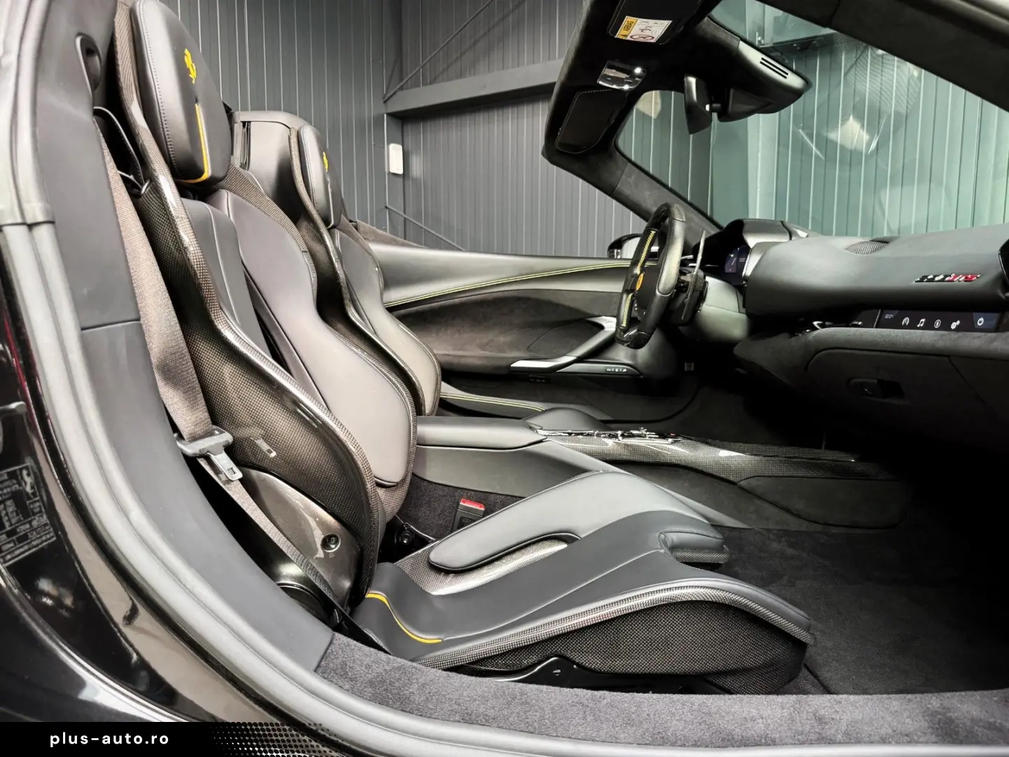 FERRARI 296 GTS   Nero Extracampione   Racing Seats