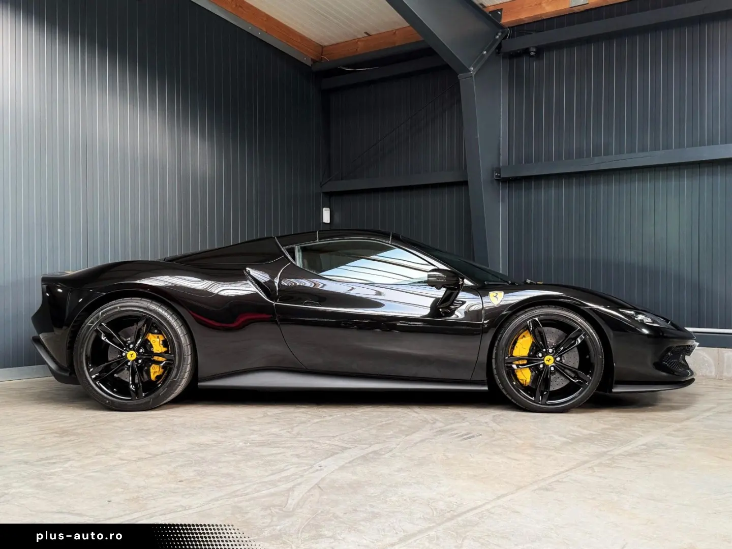 FERRARI 296 GTS   Nero Extracampione   Racing Seats