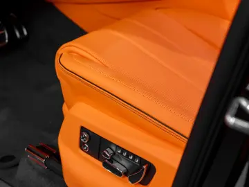 BENTLEY Bentayga 4.0 V8 S 4WD Autom. Night Vision FULL