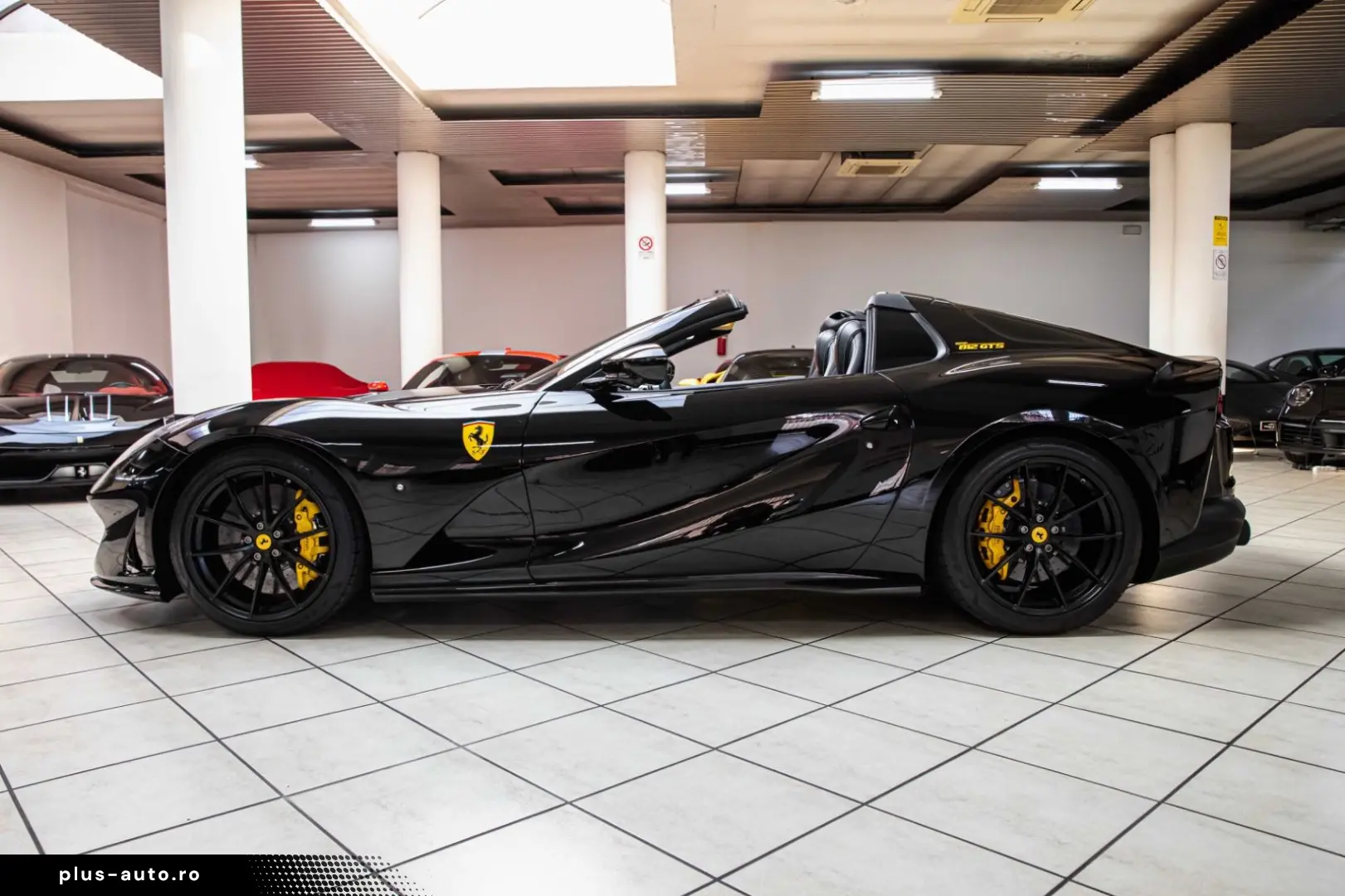 FERRARI 812 GTS - Painted Shields - Carbon - Led - VAT