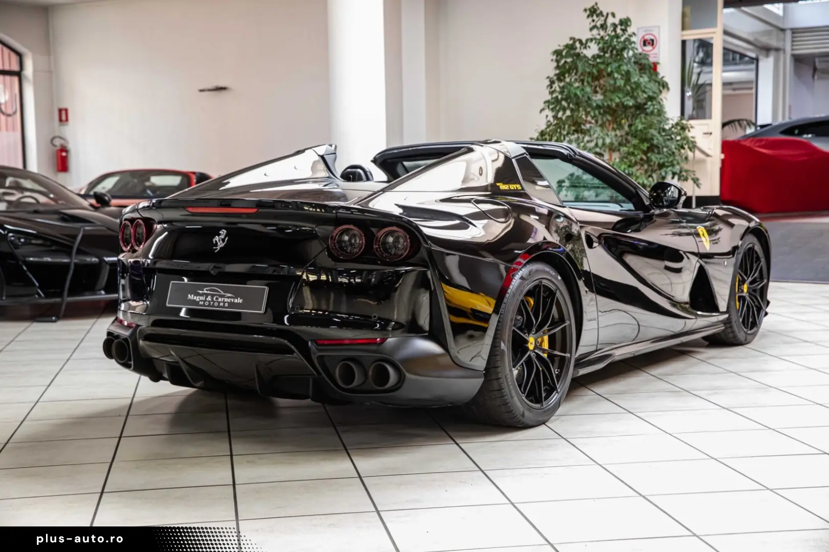 FERRARI 812 GTS - Painted Shields - Carbon - Led - VAT