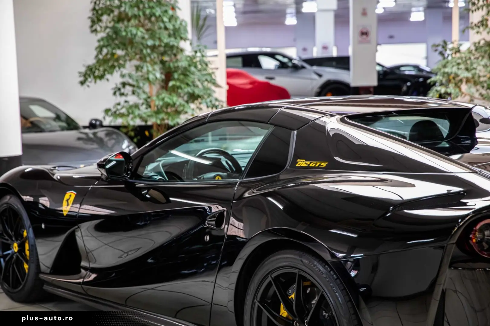 FERRARI 812 GTS - Painted Shields - Carbon - Led - VAT