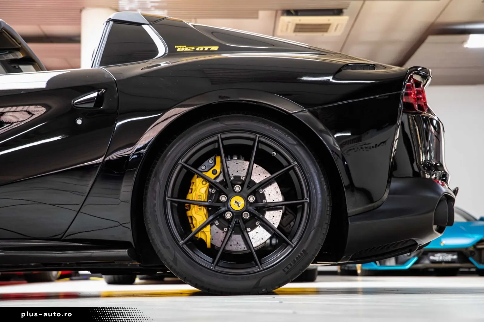 FERRARI 812 GTS - Painted Shields - Carbon - Led - VAT