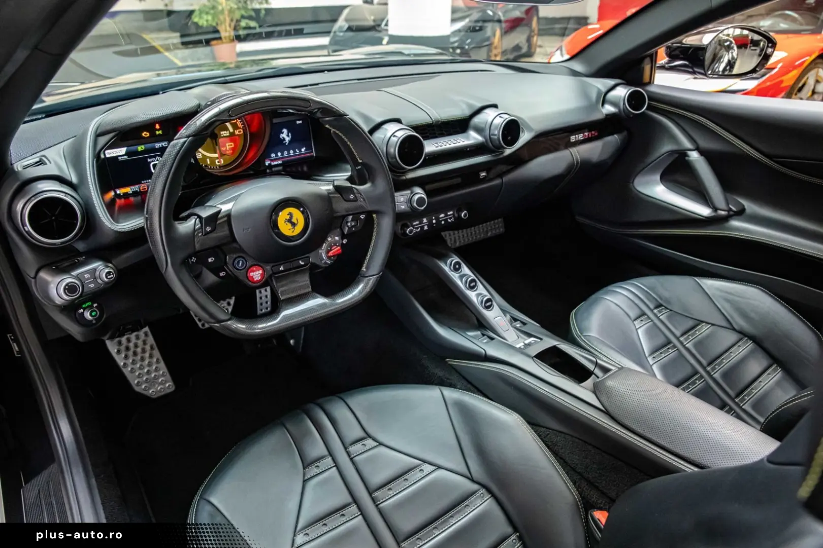 FERRARI 812 GTS - Painted Shields - Carbon - Led - VAT