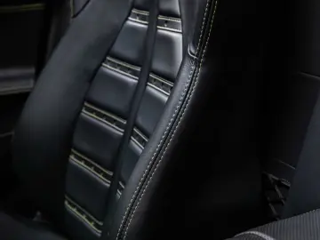 FERRARI 812 GTS - Painted Shields - Carbon - Led - VAT