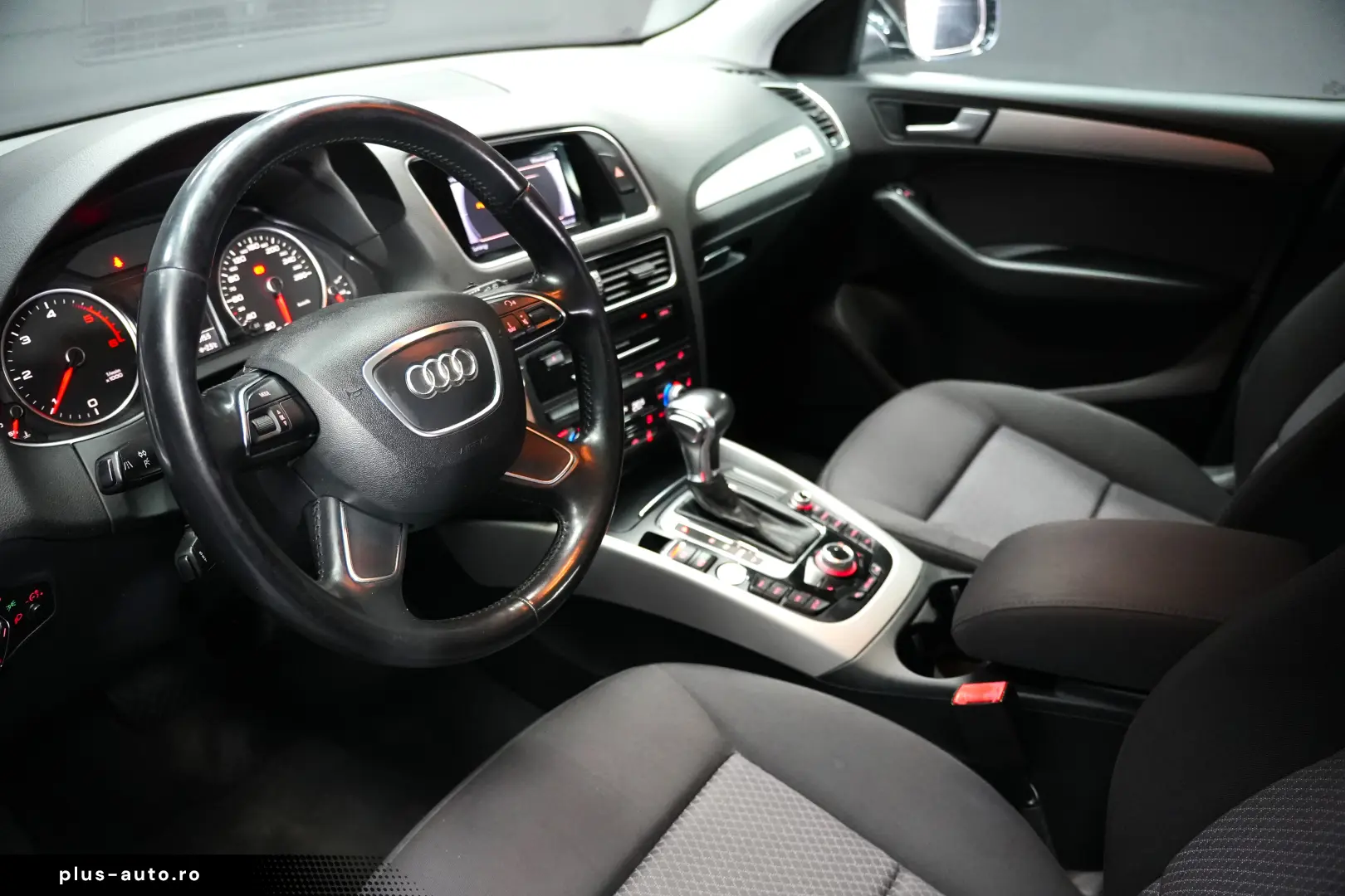 AUDI Q5 SLINE QUATTRO AT