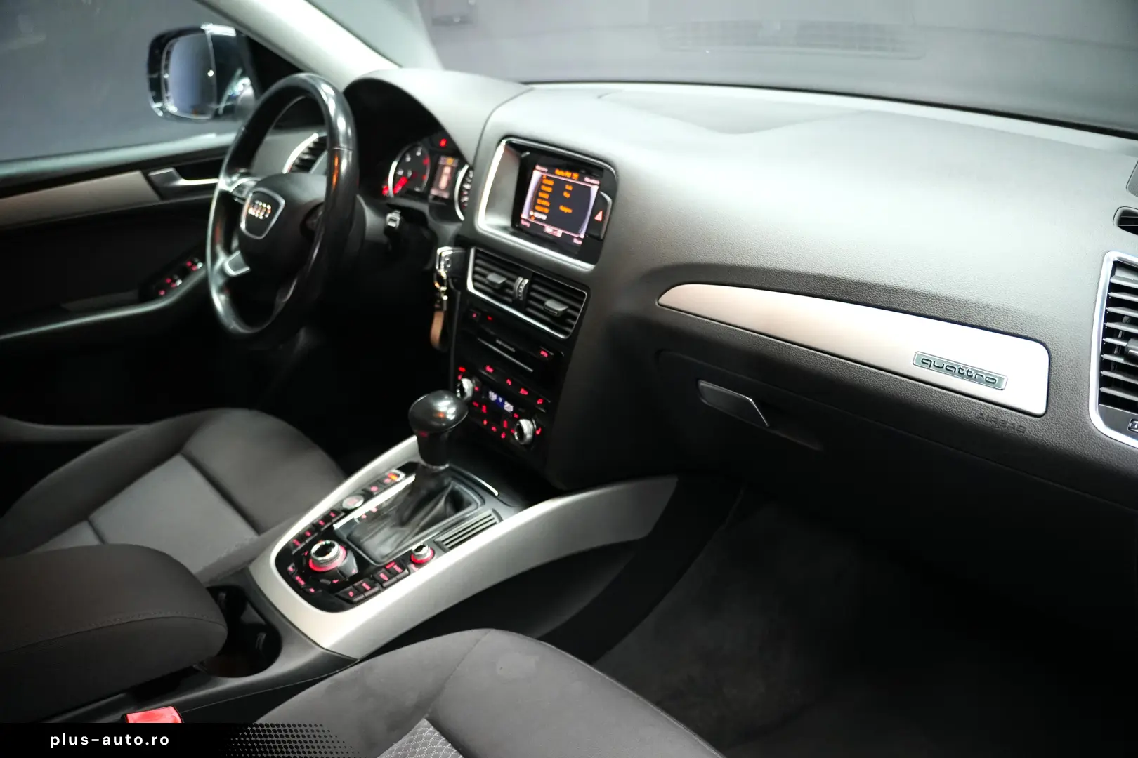 AUDI Q5 SLINE QUATTRO AT