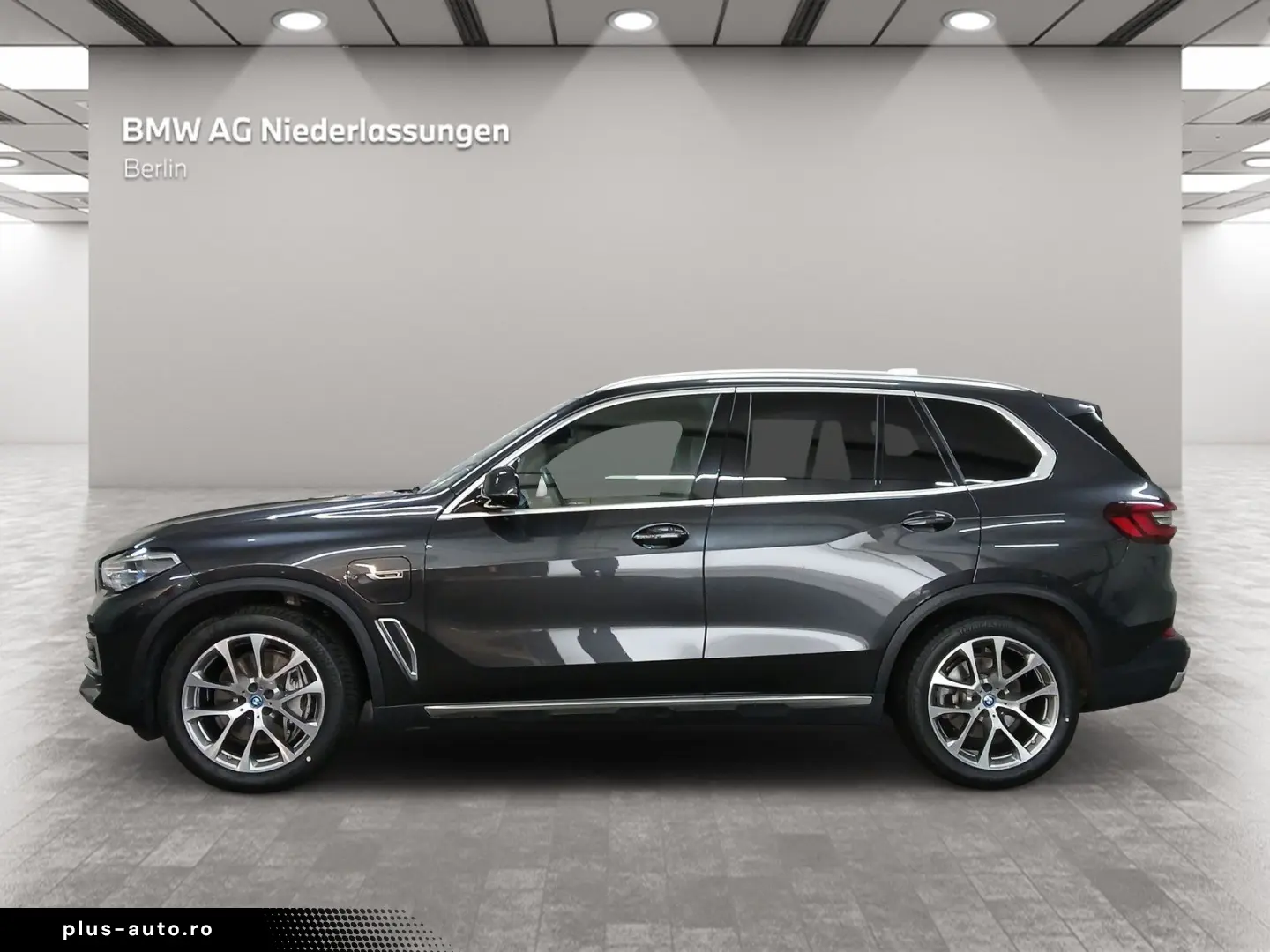 BMW X5 xDrive45e Massage Laser HUD Panoramic 360C