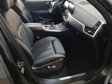 BMW X5 xDrive45e Massage Laser HUD Panoramic 360C