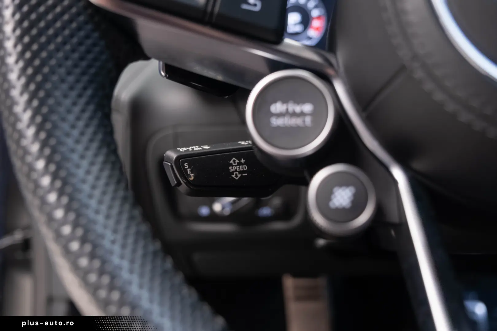 Audi R8 V10  Performance Quattro  Ceramic Brakes  Carbon Kit