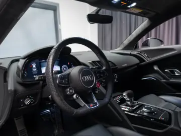 Audi R8 V10  Performance Quattro  Ceramic Brakes  Carbon Kit