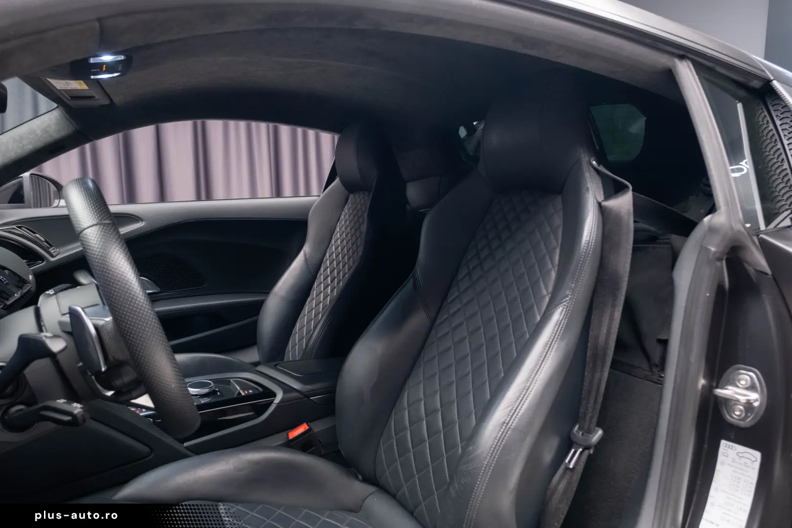 Audi R8 V10  Performance Quattro  Ceramic Brakes  Carbon Kit