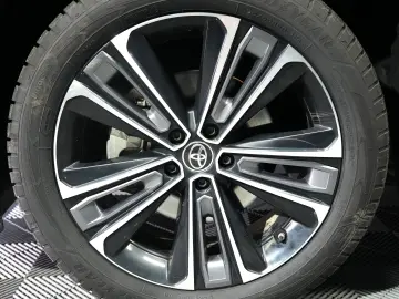 TOYOTA BZ4X LUXURY 4X4