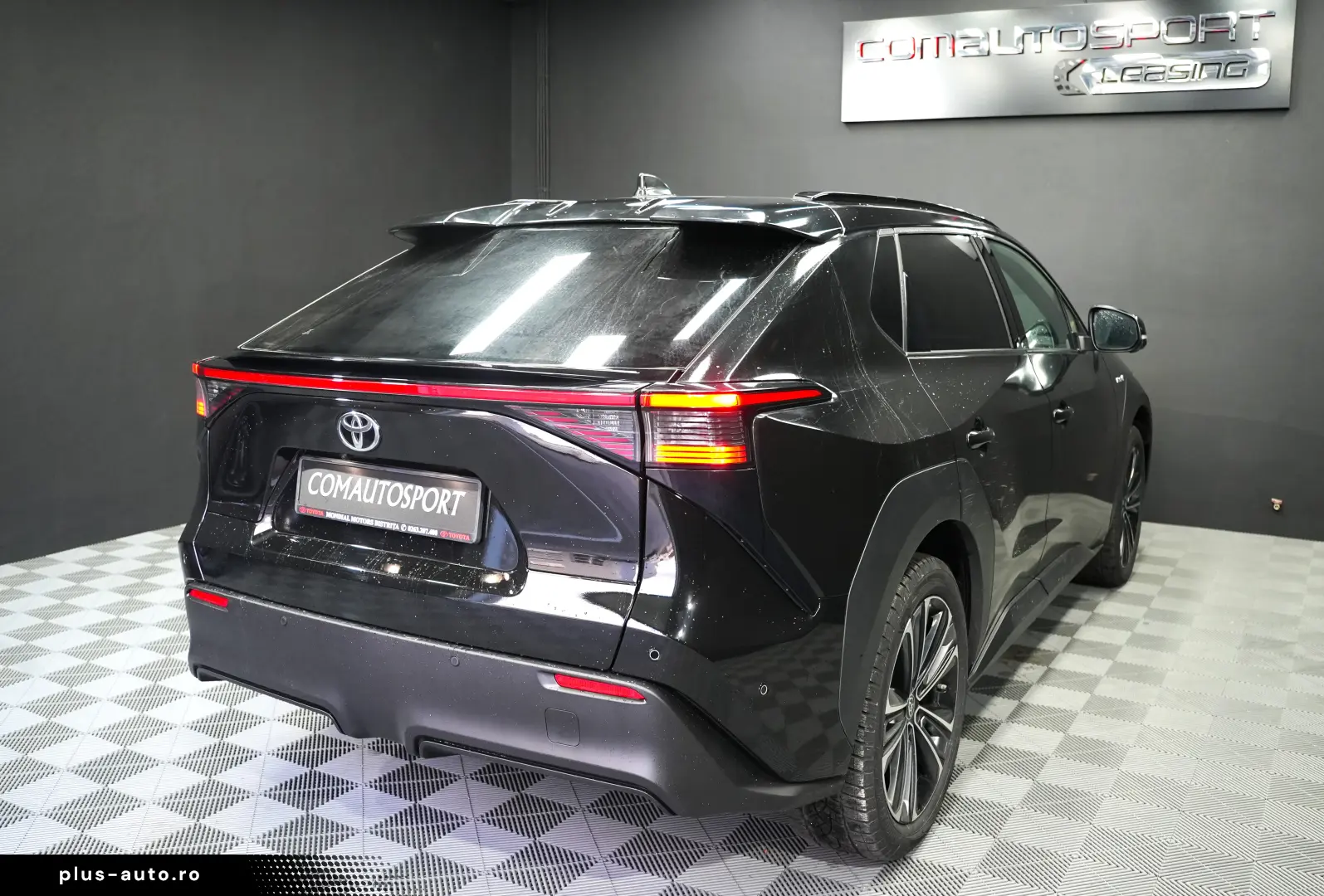 TOYOTA BZ4X LUXURY 4X4