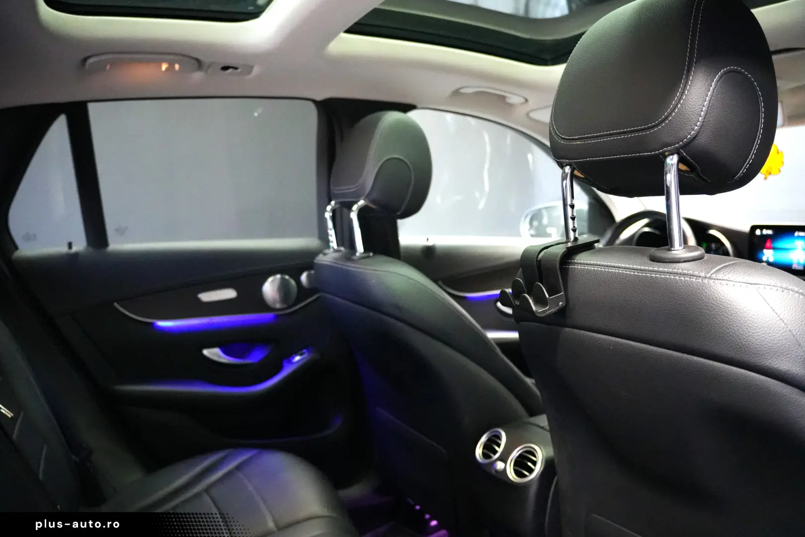 MERCEDES-BENZ GLC 300e AT 4MATIC