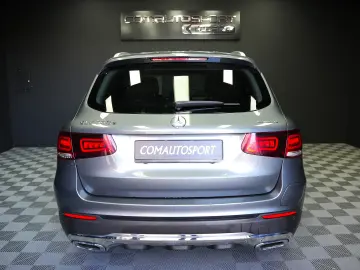 MERCEDES-BENZ GLC 300e AT 4MATIC
