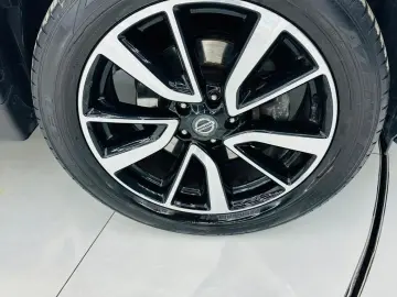 NISSAN X-TRAIL 2018 1.6D E6 7 Locuri Garantie 12 Luni Rate A