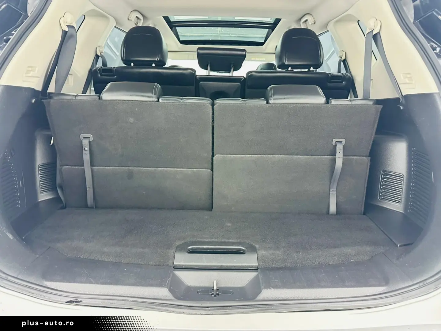 NISSAN X-TRAIL 2018 1.6D E6 7 Locuri Garantie 12 Luni Rate A