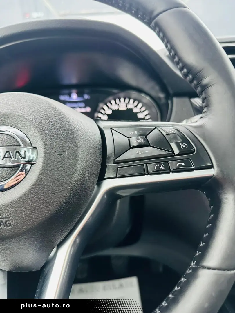 NISSAN X-TRAIL 2018 1.6D E6 7 Locuri Garantie 12 Luni Rate A