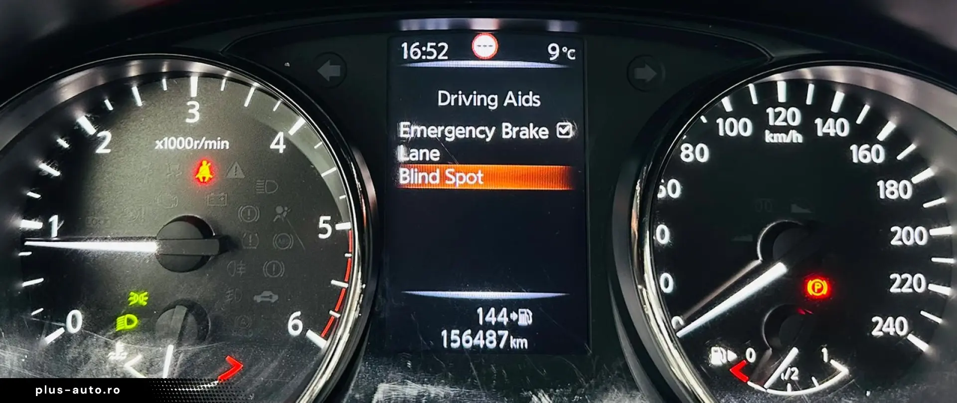 NISSAN X-TRAIL 2018 1.6D E6 7 Locuri Garantie 12 Luni Rate A