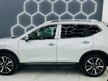 NISSAN X-TRAIL 2018 1.6D E6 7 Locuri Garantie 12 Luni Rate A