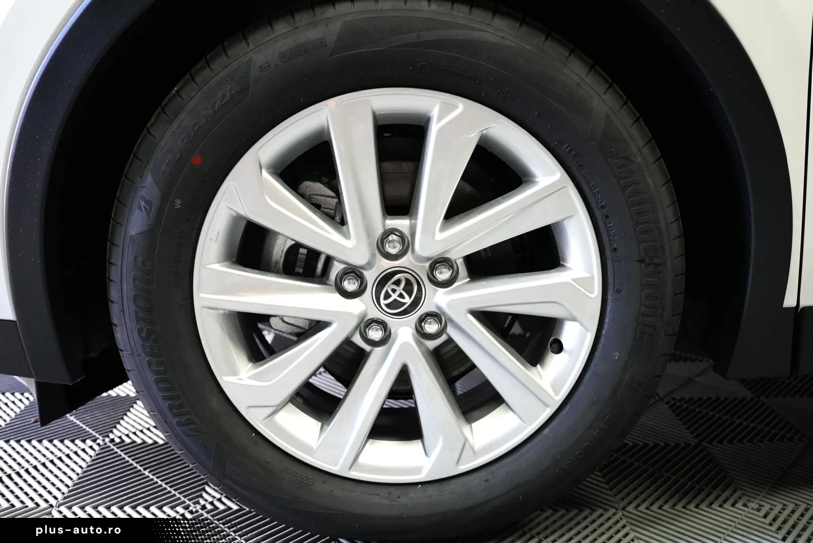 TOYOTA C-HR ACTIVE AT 1.8 HEV