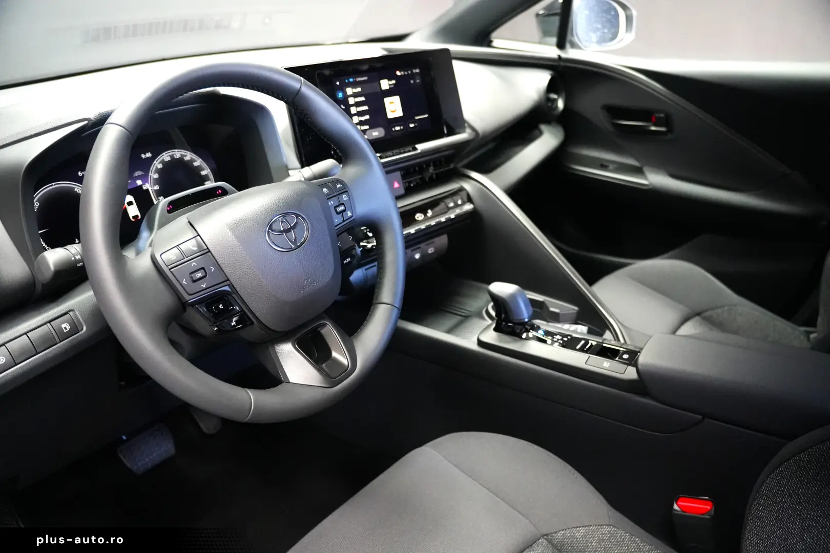 TOYOTA C-HR ACTIVE AT 1.8 HEV