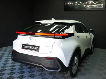 TOYOTA C-HR ACTIVE AT 1.8 HEV