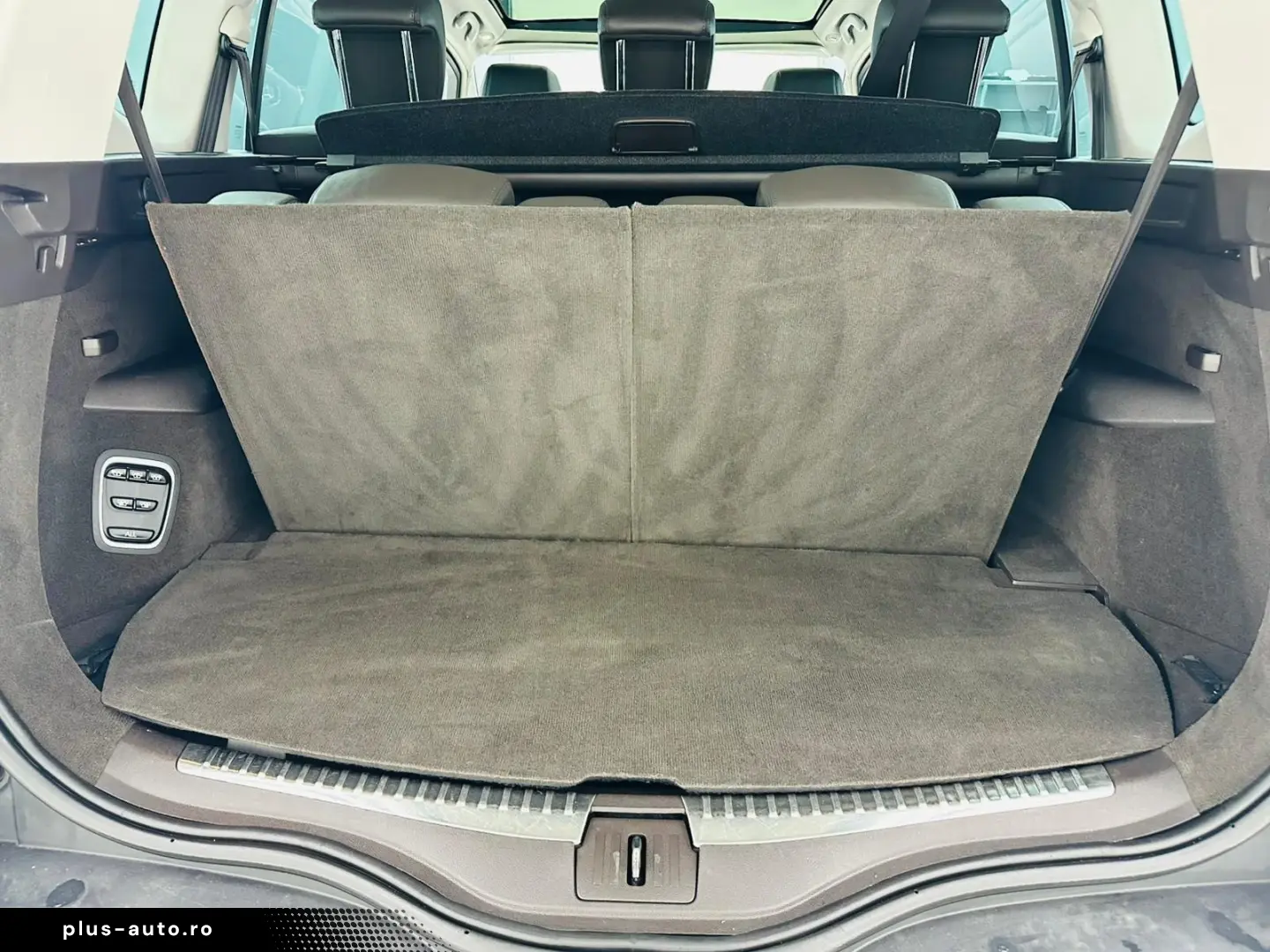 RENAULT ESPACE 2015 1.6D E6 7 Locuri Garantie 12 Luni Rate A