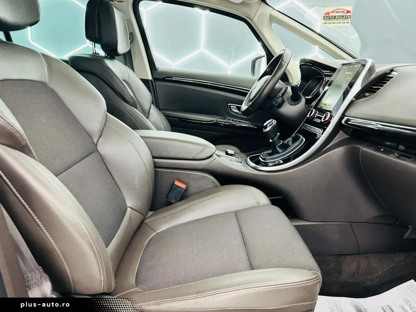 RENAULT ESPACE 2015 1.6D E6 7 Locuri Garantie 12 Luni Rate A