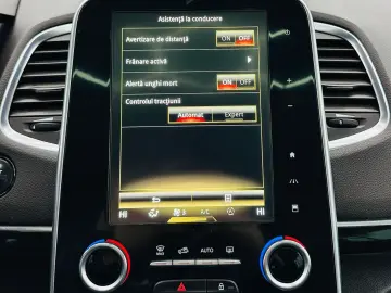 RENAULT ESPACE 2015 1.6D E6 7 Locuri Garantie 12 Luni Rate A